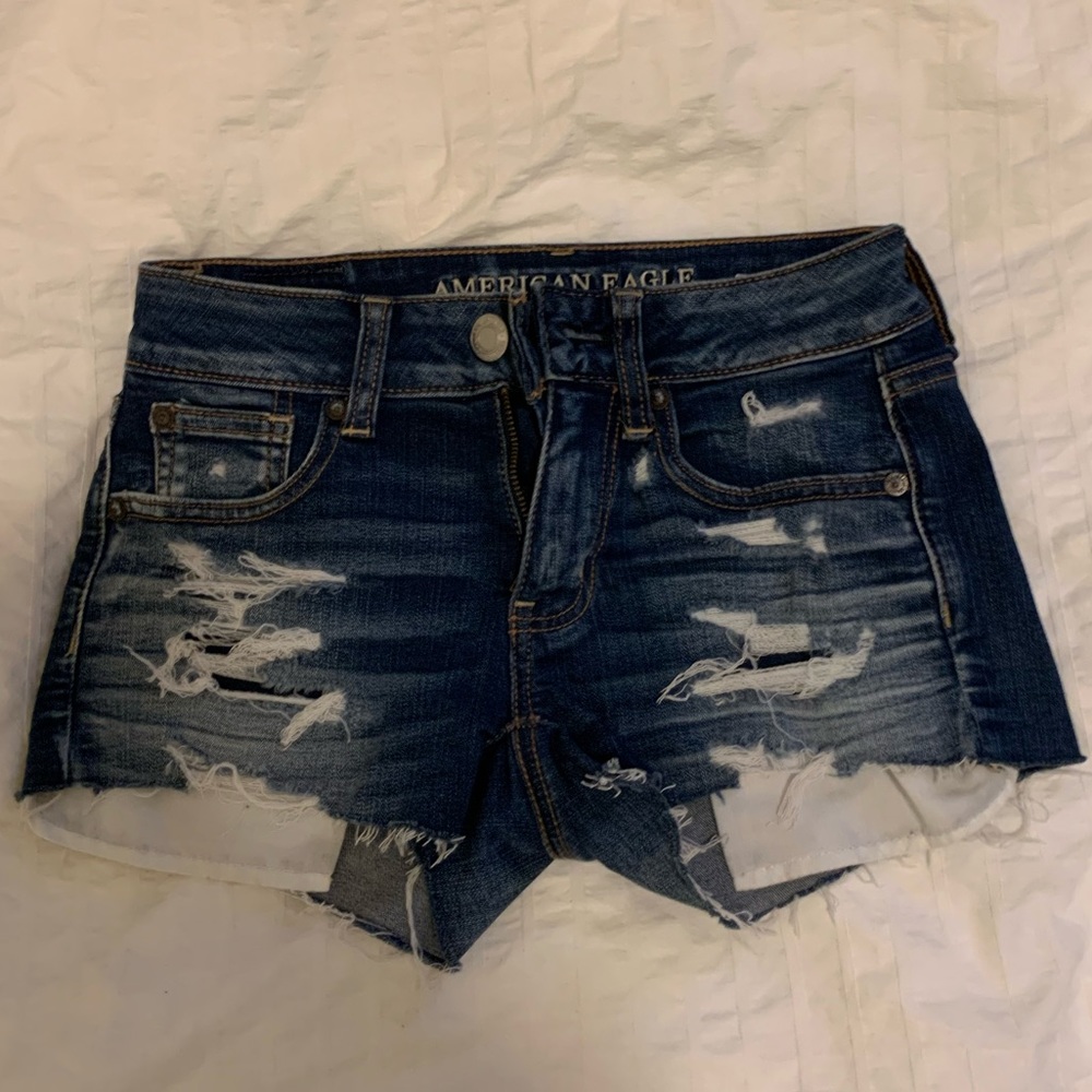 ✨3/$25✨American Eagle Ripped Jean Shorts